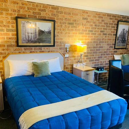 Town And Country Motor Inn Tamworth Eksteriør billede