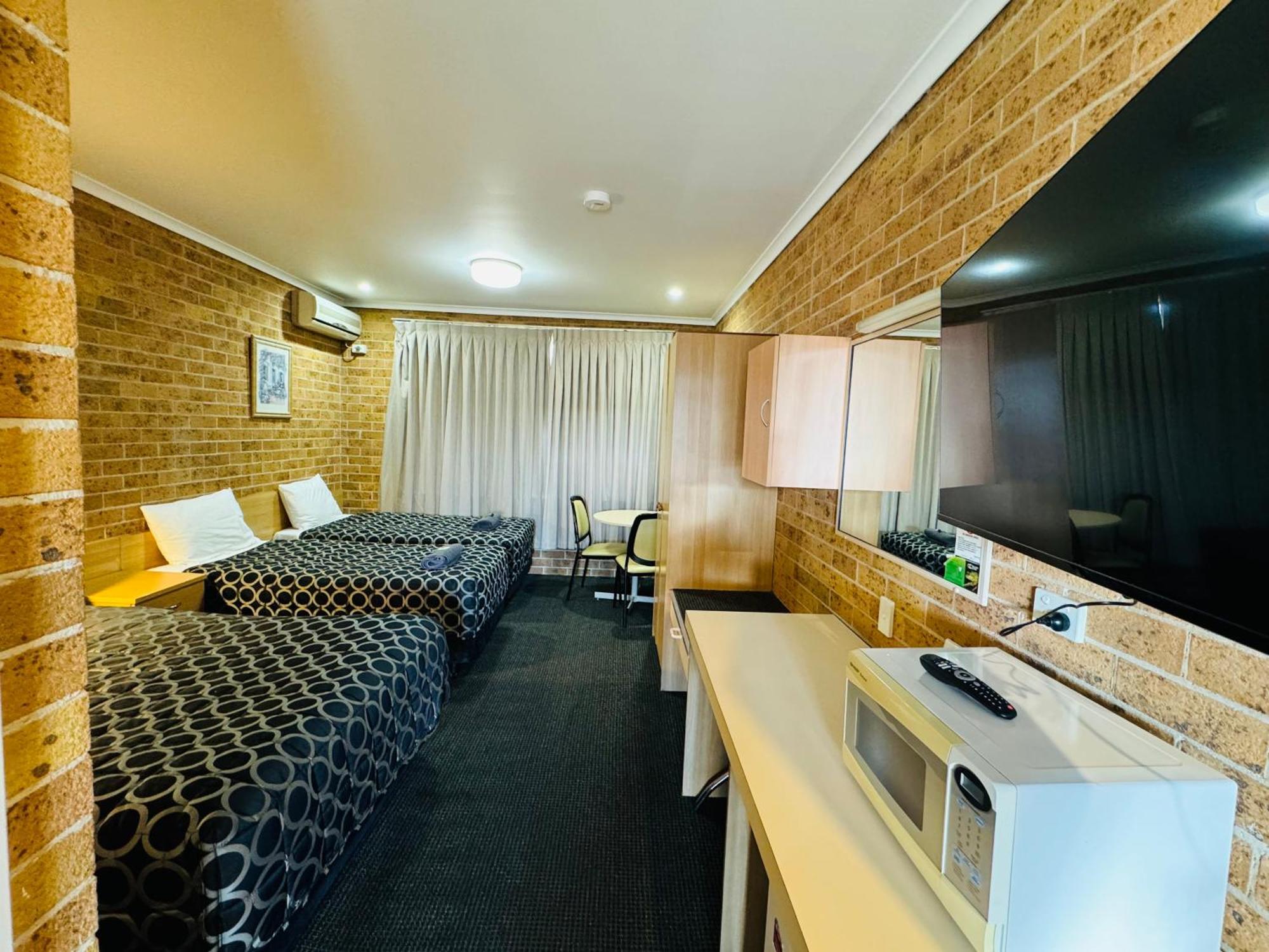 Town And Country Motor Inn Tamworth Eksteriør billede